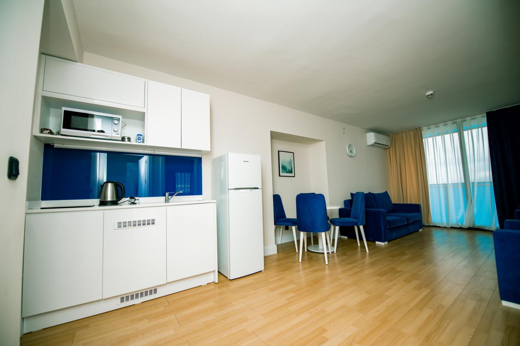 Sea View Apartments In Orbi City Батуми Экстерьер фото