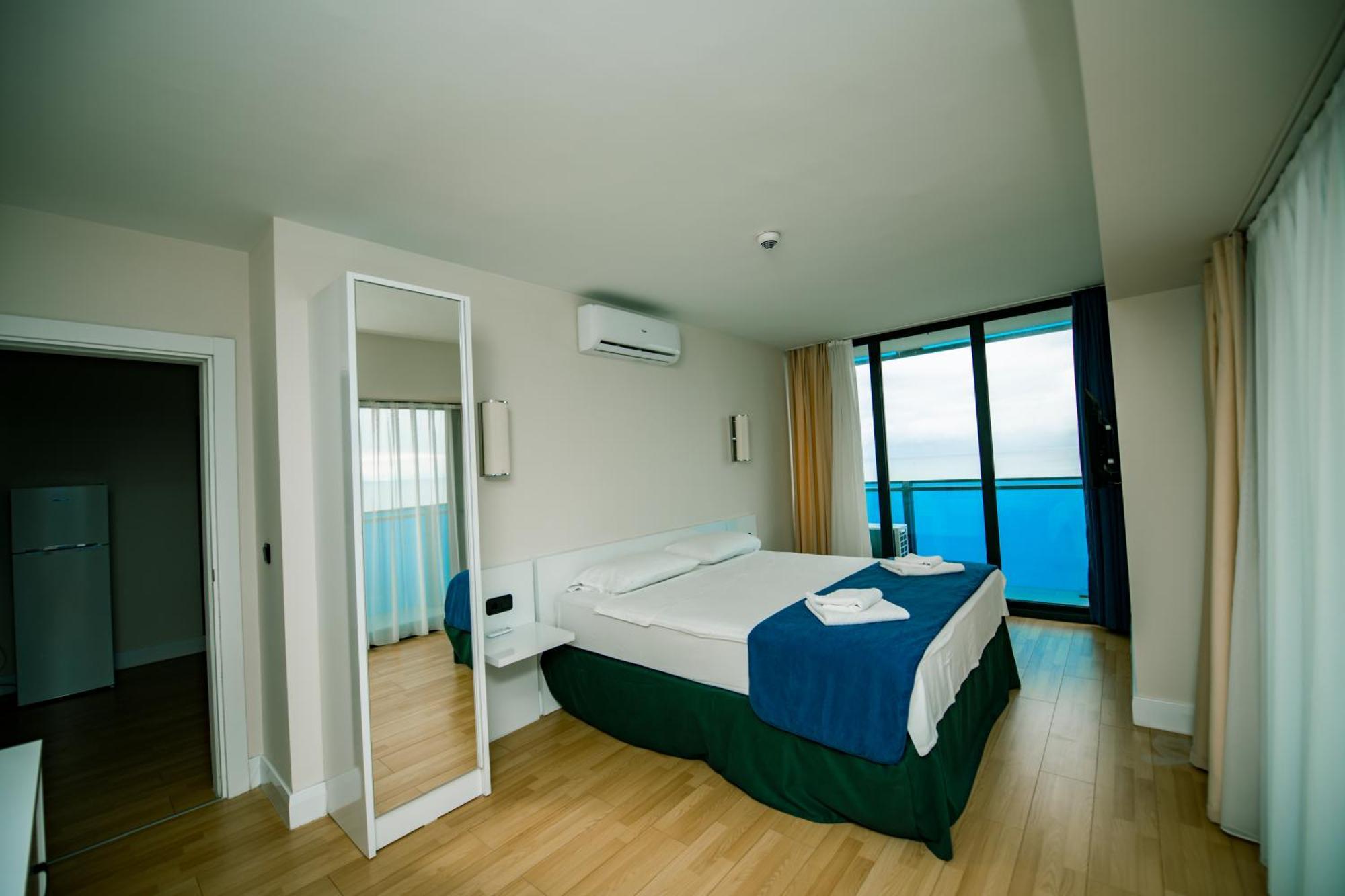 Sea View Apartments In Orbi City Батуми Экстерьер фото